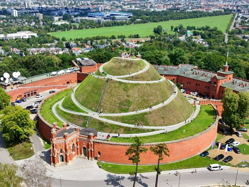 Kopce Krakowa – 5 niezwykłych miejsc z panoramą miasta